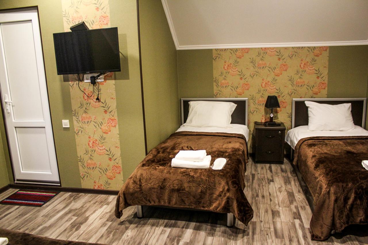 "Aragvi" Hotel Нагореви Екстер'єр фото