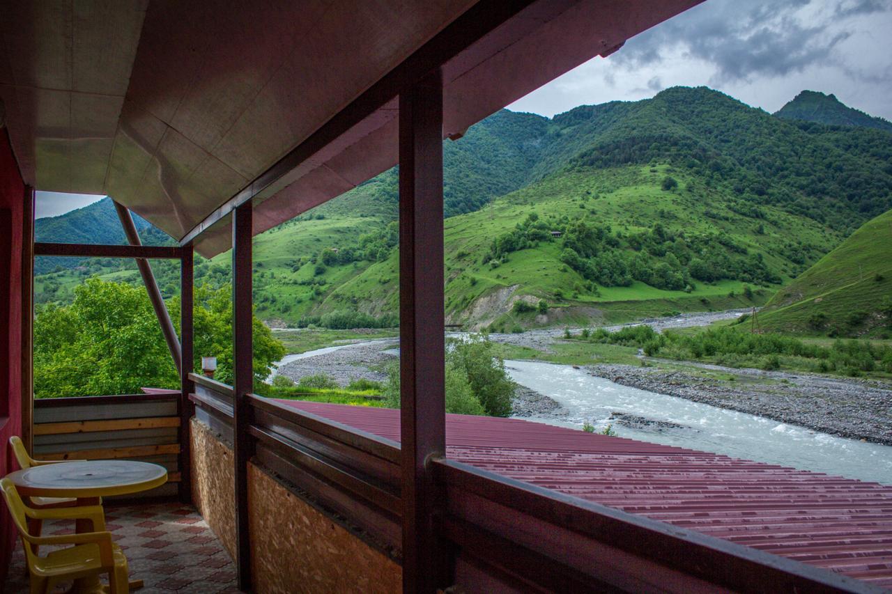 "Aragvi" Hotel Нагореви Екстер'єр фото